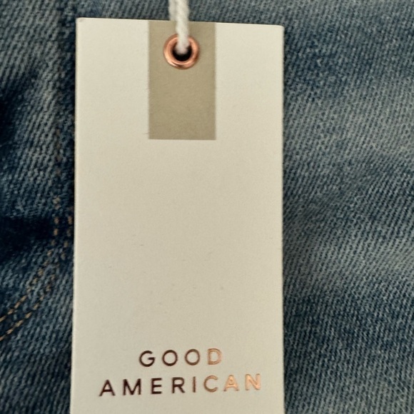 Good American Good Legs Jeans​​​​​​​ - Picture 6 of 6